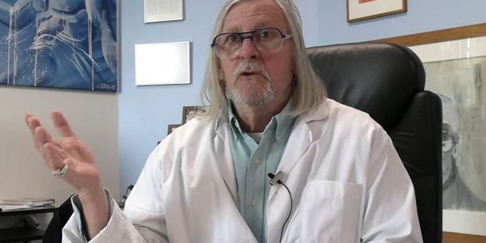 Capture d'écran de la nouvelle vidéo de Didier Raoult "Rapport McKinsey, Vaccin et Pass Sanitaire"