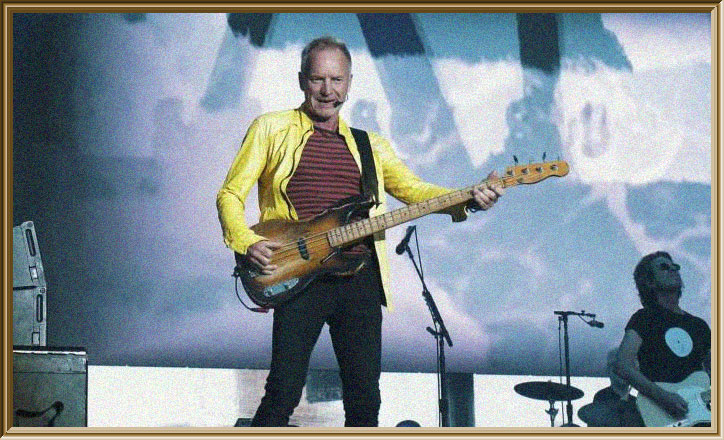 Sting sur scène en concert au Château de Chambord